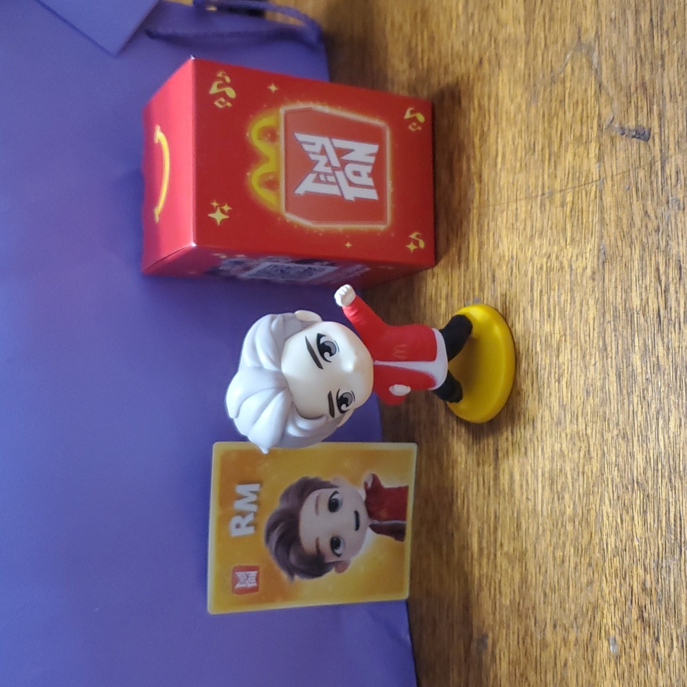 McDonalds Tiny Tan RM Figure - Red and Yellow